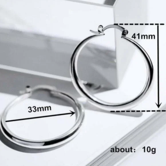 New 18K White Gold 1.5”Round Hoops Earrings - Picture 3 of 3